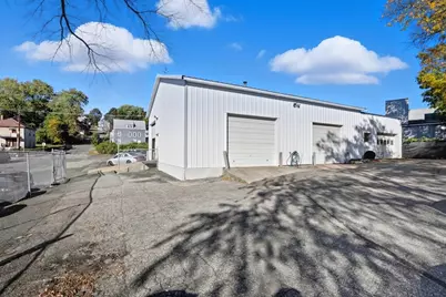 560 River St, Haverhill, MA 01832 - Photo 13