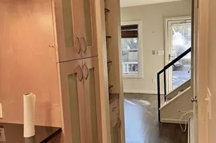 44 Gorham St, Cambridge, MA 02138 - Photo 9