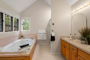 168 Blanchette Dr, Marlborough, MA 01752 - Photo 31