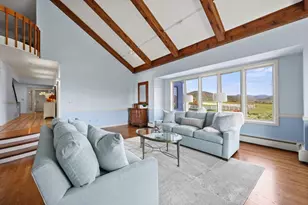 60 Old Cheshire Rd, Lanesborough, MA 01237 - Photo 11