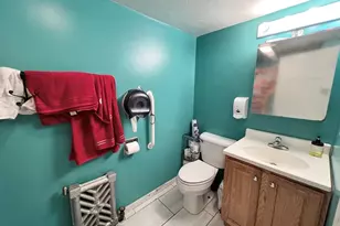 11 Oak St, Fitchburg, MA 01420 - Photo 9