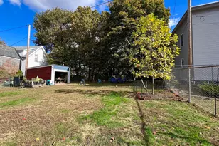 11 Oak St, Fitchburg, MA 01420 - Photo 21