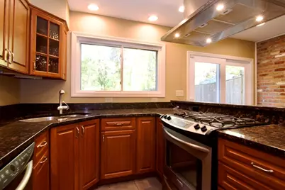 20 Smithfield Ct #20, Springfield, MA 01108 - Photo 9