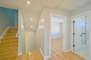 1905 River St, Boston, MA 02136 - Photo 13