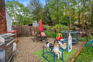 425 Pleasant St, Marlborough, MA 01752 - Photo 31