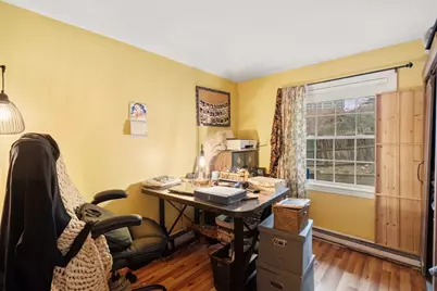 425 Pleasant St, Marlborough, MA 01752 - Photo 17