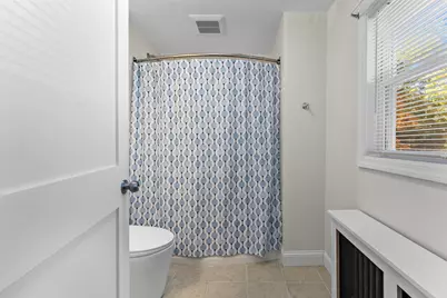 1011 Webster St, Needham, MA 02492 - Photo 17