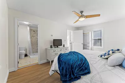 1011 Webster St, Needham, MA 02492 - Photo 33