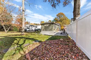 1011 Webster St, Needham, MA 02492 - Photo 7