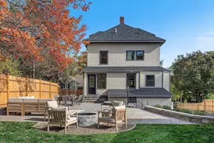 16 Oak St, Wellesley, MA 02482 - Photo 3