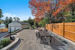 16 Oak St, Wellesley, MA 02482 - Photo 5