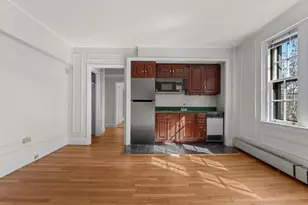 988 Memorial Dr, Cambridge, MA 02138 - Photo 5