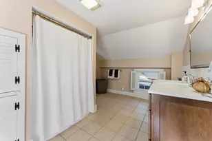 37 Central St, West Brookfield, MA 01585 - Photo 23