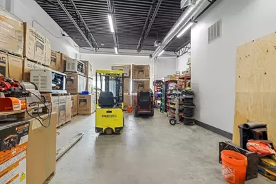 251 Andover St, Peabody, MA 01960 - Photo 17