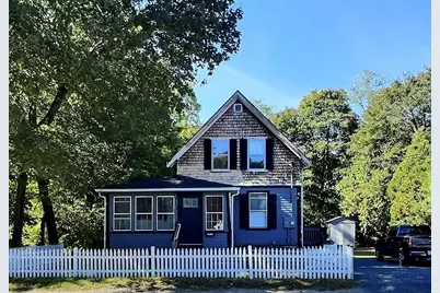 436 E Water St, Rockland, MA 02370 - Photo 1