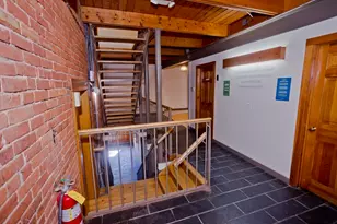 244 Main St, Northampton, MA 01060 - Photo 9