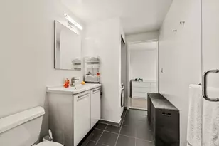 1 Earhart St, Cambridge, MA 02141 - Photo 27