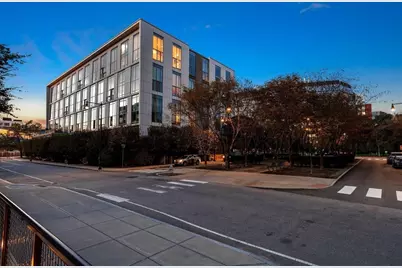 1 Earhart St #705, Cambridge, MA 02141 - Photo 37