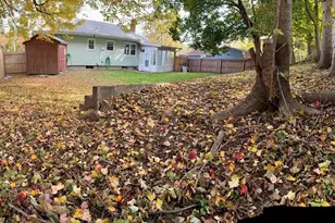 46 Balis St, Springfield, MA 01109 - Photo 5