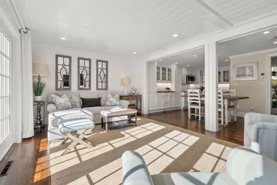 11 Oak Street #62, Wellesley, MA 02482 - Photo 5