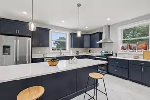 920 Drift Rd, Westport, MA 02790 - Photo 3
