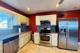 16 Perley Pl, Quincy, MA 02169 - Photo 11