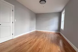 585 Washington St, Quincy, MA 02169 - Photo 7