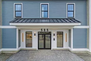 585 Washington St, Quincy, MA 02169 - Photo 1