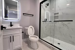 585 Washington St, Quincy, MA 02169 - Photo 9