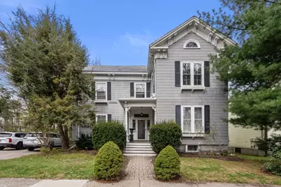 27 Champa St #2, Newton, MA 02464 - Photo 1