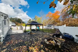 27 Fitchburg St, Marlborough, MA 01752 - Photo 31