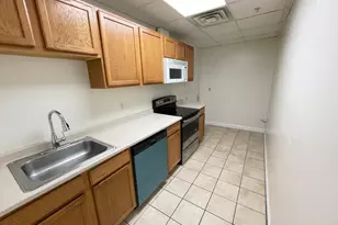 12 Pratt St, Mansfield, MA 02048 - Photo 7