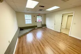 12 Pratt St, Mansfield, MA 02048 - Photo 3