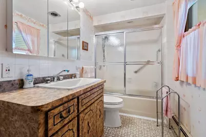 31 Preston St, Malden, MA 02148 - Photo 13