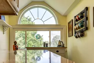 30 Graves Ave, Northampton, MA 01060 - Photo 23