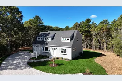 68 Baptiste Ln, Falmouth, MA 02536 - Photo 3