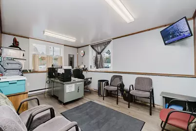 634 Winthrop St, Taunton, MA 02780 - Photo 11