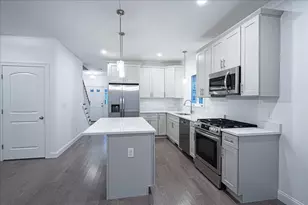 11 Black Bear Cir, Milford, MA 01757 - Photo 17