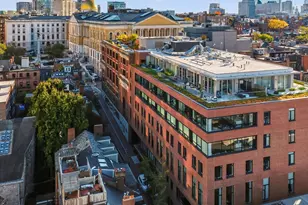 45 Temple St, Boston, MA 02114 - Photo 31