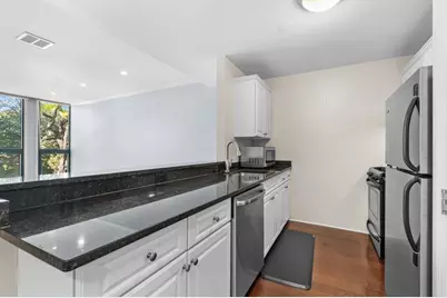 42 8th St #4209, Boston, MA 02129 - Photo 5