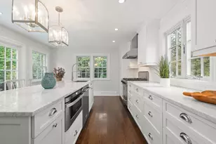 165 Highland St, Dedham, MA 02026 - Photo 7