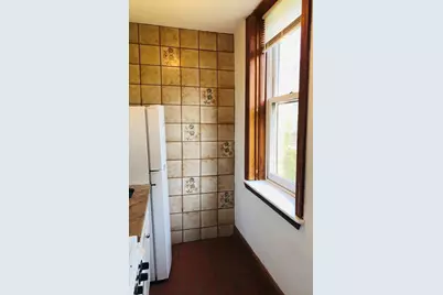 17 South Russell St #8, Boston, MA 02114 - Photo 5