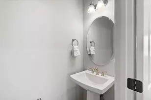 06 Mason Way, Woburn, MA 01801 - Photo 15