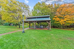 25 Cedar St, Amesbury, MA 01913 - Photo 21