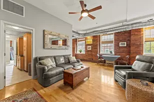 25 Cedar St, Amesbury, MA 01913 - Photo 1