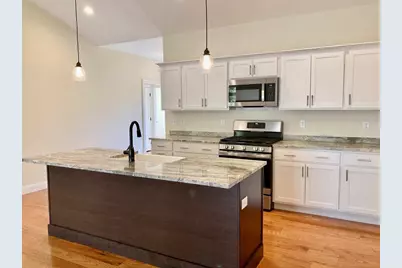 28 Spring Street, Petersham, MA 01366 - Photo 11