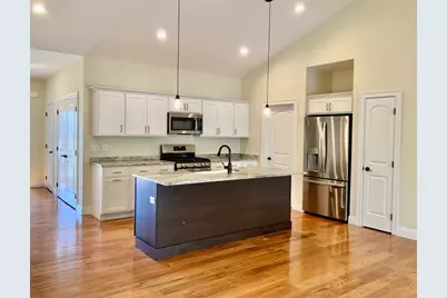 28 Spring Street, Petersham, MA 01366 - Photo 9