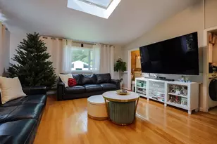 7 Jackson Ct, Natick, MA 01760 - Photo 9