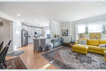 4 Francis Dr #207, Andover, MA 01810 - Photo 3