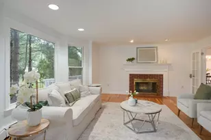 94 Rice St, Wellesley, MA 02482 - Photo 9